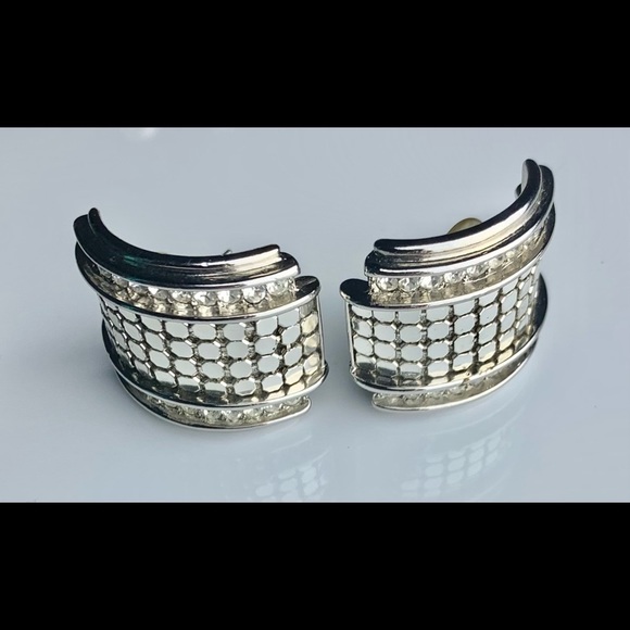 Vintage Whiting & Davis Pierced Earrings - Picture 2 of 3